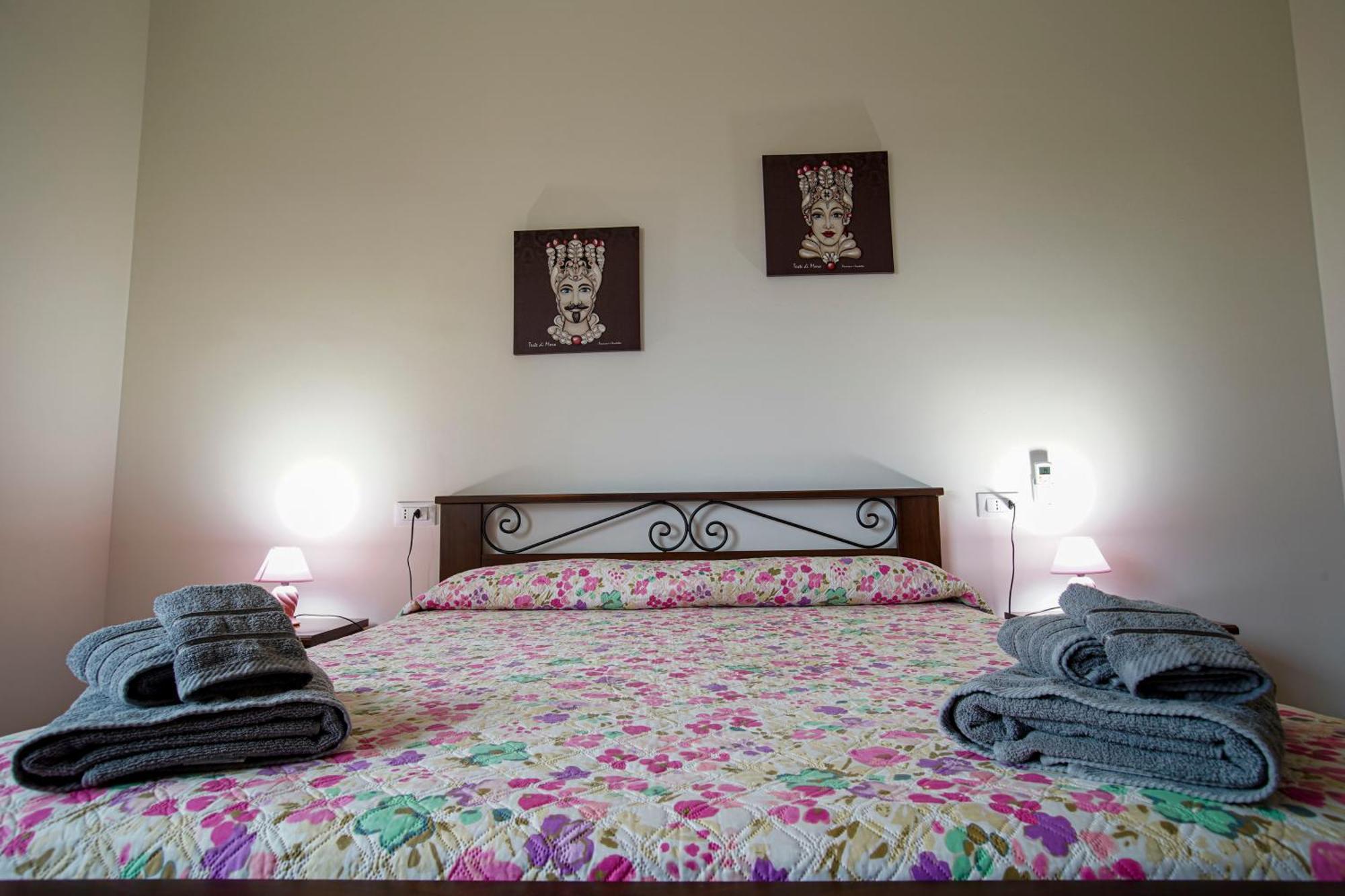 La Casa Degli Scrittori Apartment Агридженто Екстериор снимка